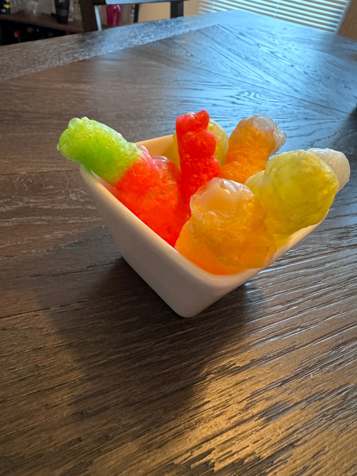 Gummy worms