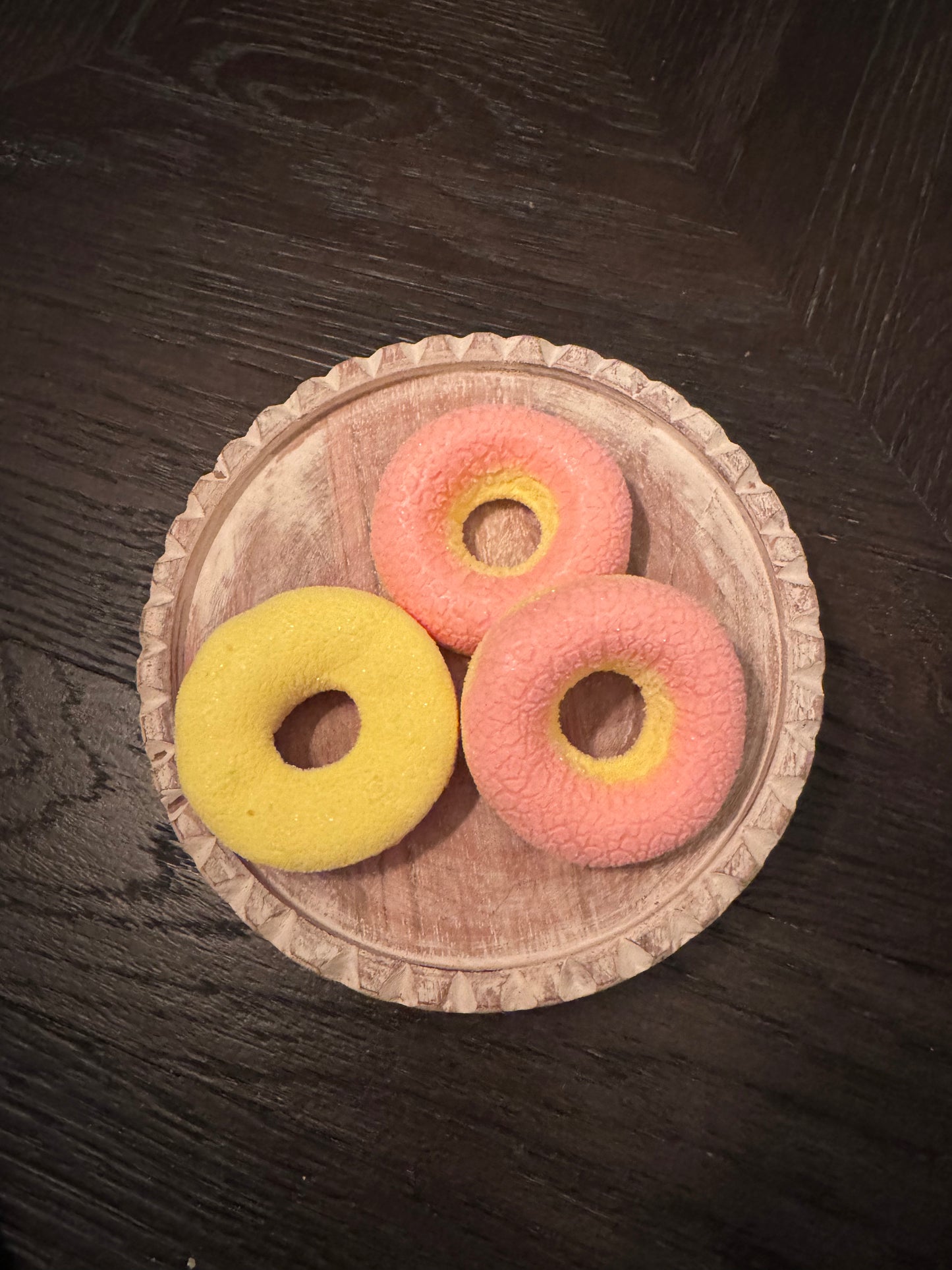 Marshmallow - strawberry donut flavor