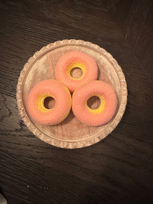 Marshmallow - strawberry donut flavor